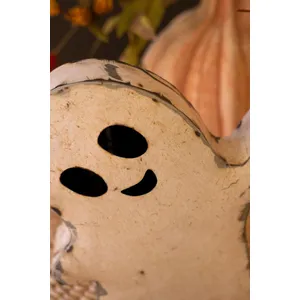 Set of 2 Recycled Iron Halloween Ghosts 5