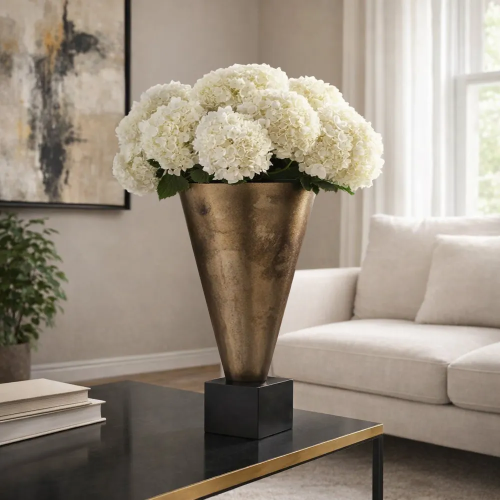 NASHOAK GOLD VASE 19 (IN)