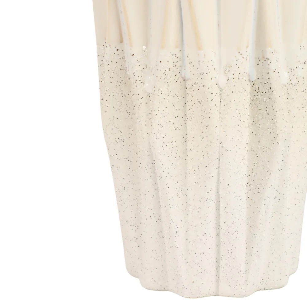 KIRAFORD IVORY VASE 17 (IN)