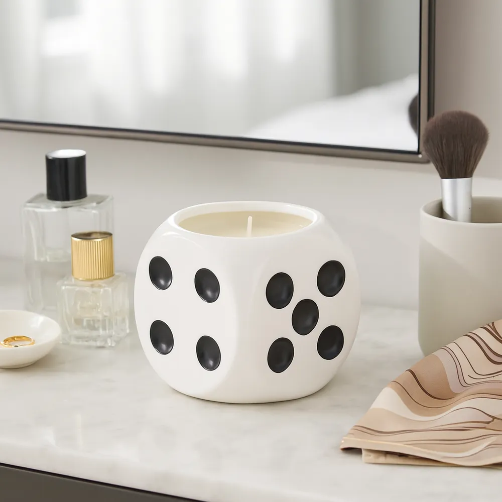 DAYTONRIDGE TOBACCO CANDLE 4 (IN)