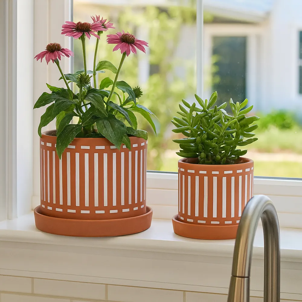 SHAYPORT SET OF 2 ORANGE PLANTER 8 (IN)
