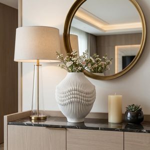 MURRAYHOLM IVORY VASE 16 (IN) 12