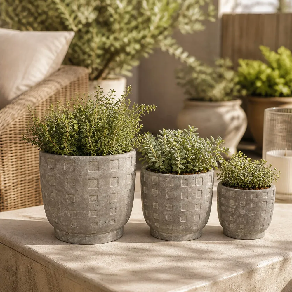 LEONABURN SET OF 3 GRAY PLANTER 9 (IN)