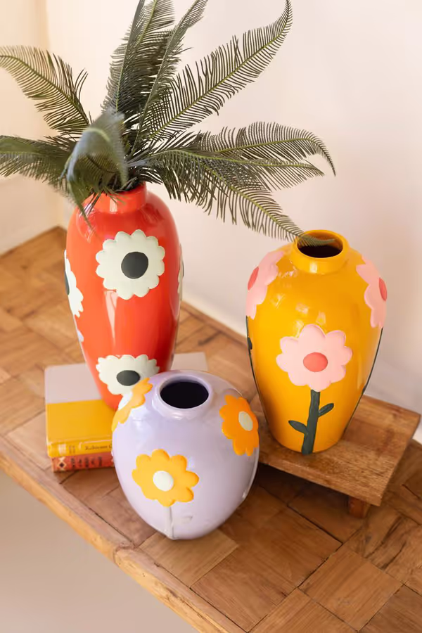 Set of 3 Ceramic Vases with Flowers