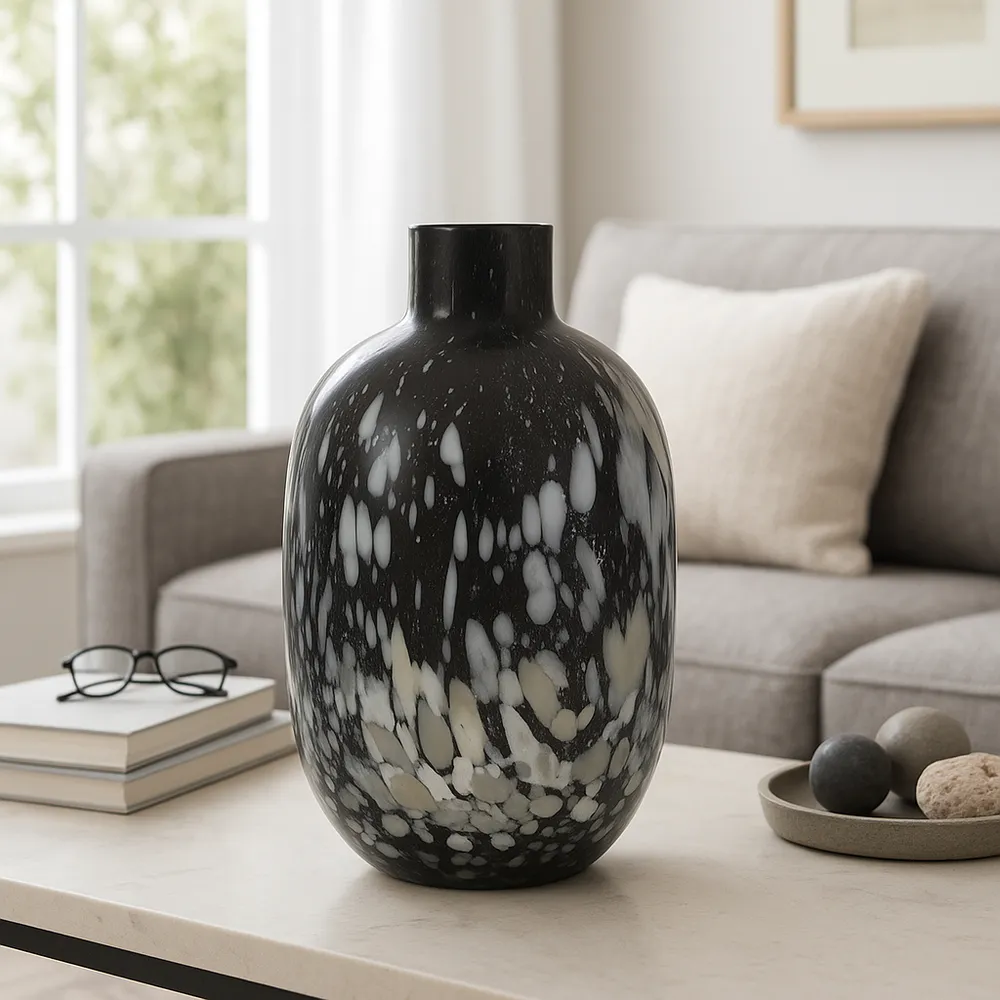 LUKEVIEW BLACK GLASS VASE 23 (IN)