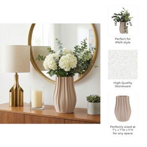 BLAINEWELL IVORY VASE 11 (IN) 10
