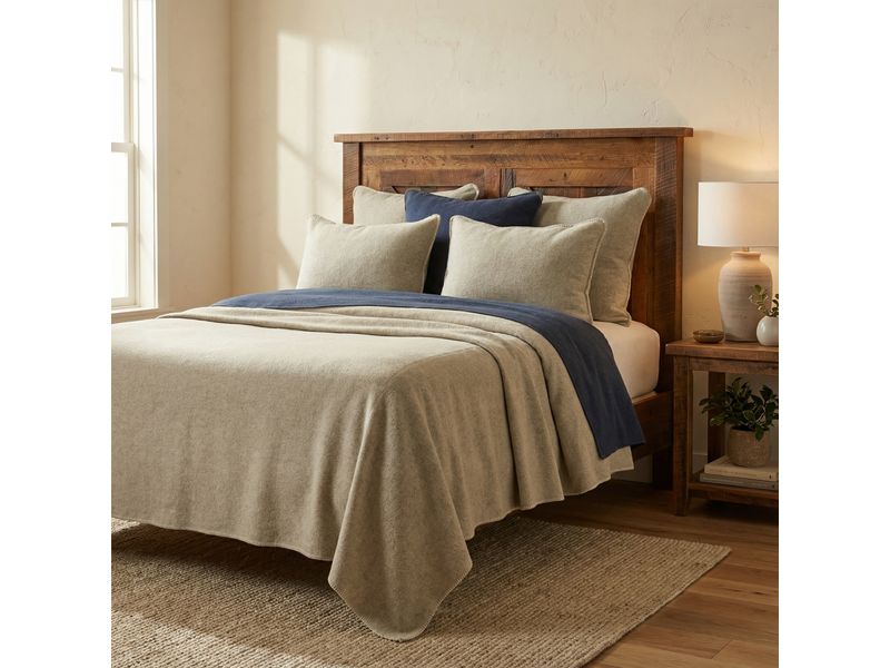 Solid Neutro - Bedspread - Cal King - 104x100 1