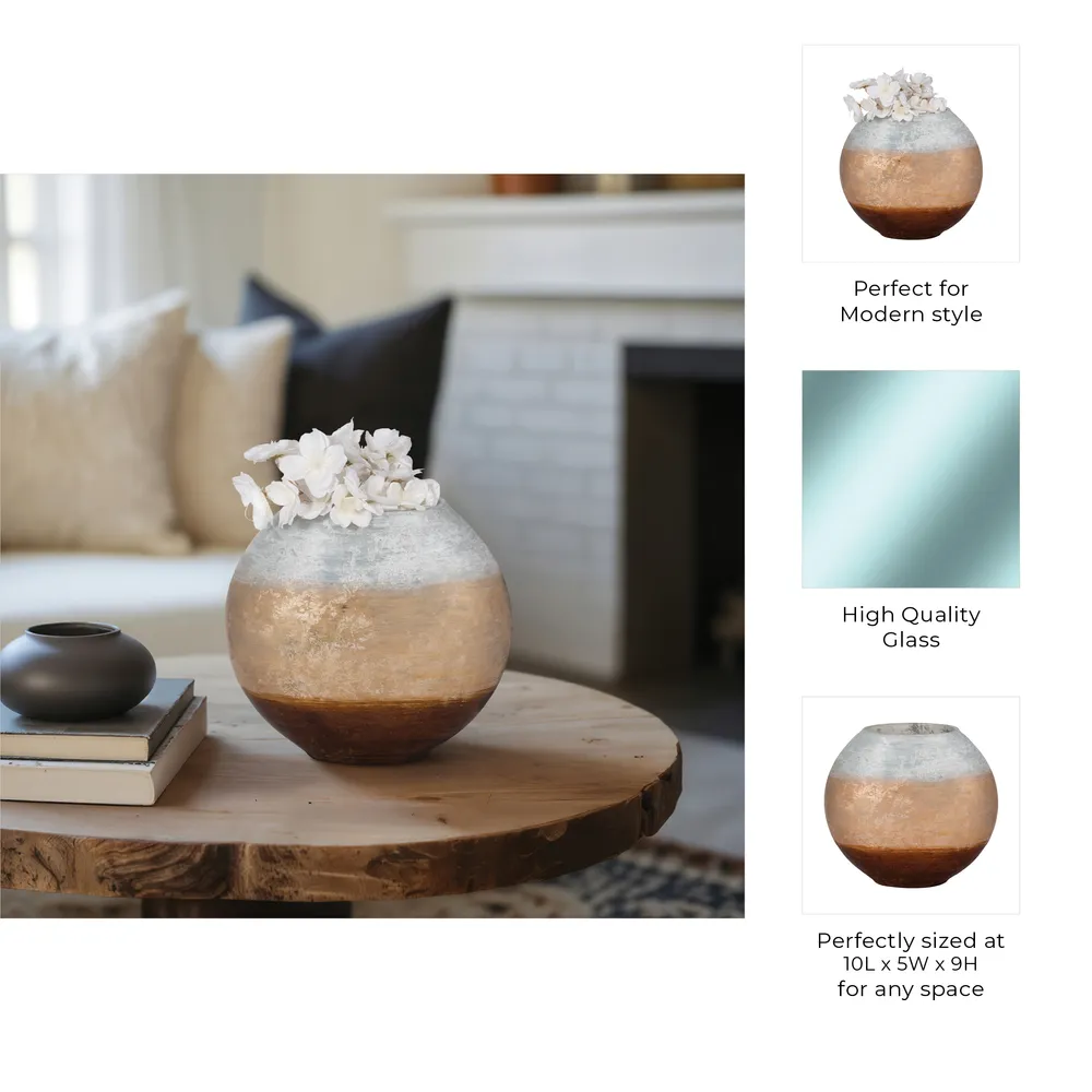 CLAYWORTH WHITE VASE 9 (IN)