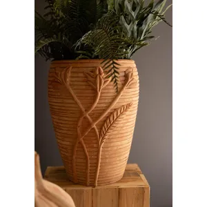 Terracotta Urn with Flowers Detail 4