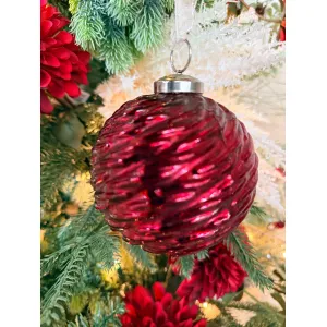 Snowkiss Charm Hanging Ornament 4.3in 1