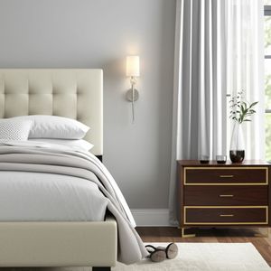 HOLLYPORT WHITE SCONCE 22 (IN) 9
