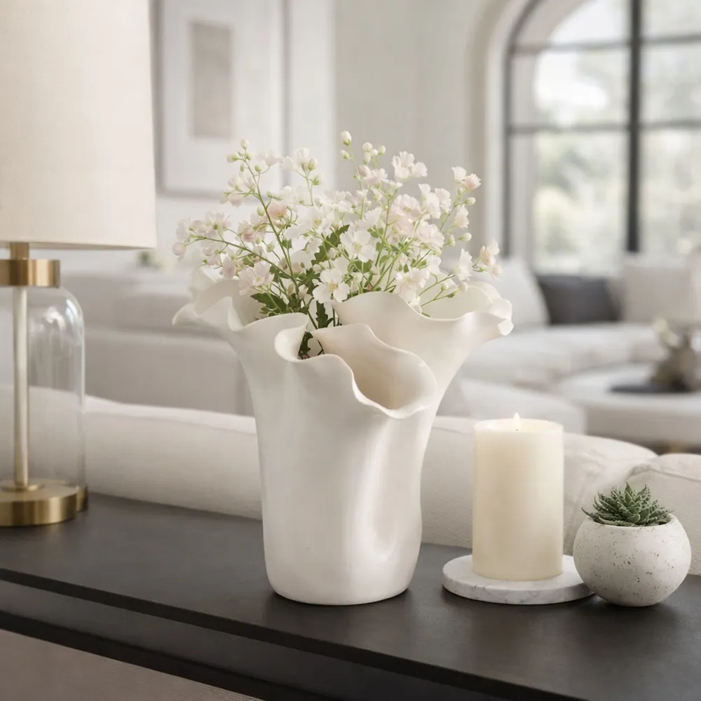 WESTONHOLM WHITE VASE 11 (IN)