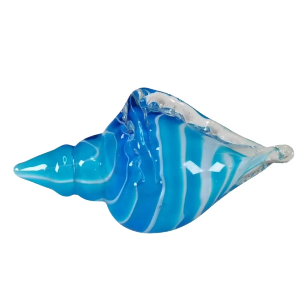 4-3/4" BLUE AND WHITE GLASS SHELL 190G