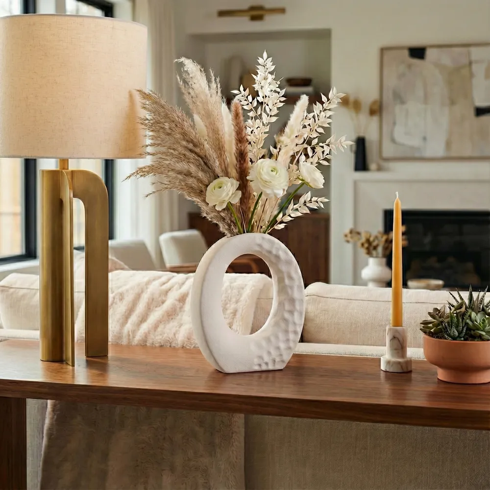 DILLONVIEW WHITE VASE 7 (IN)