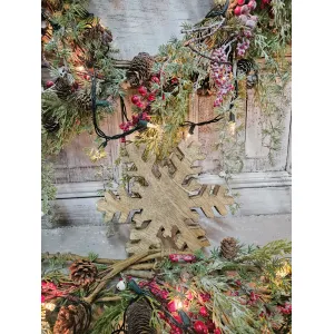 Natural Snowflake 8x8in 3
