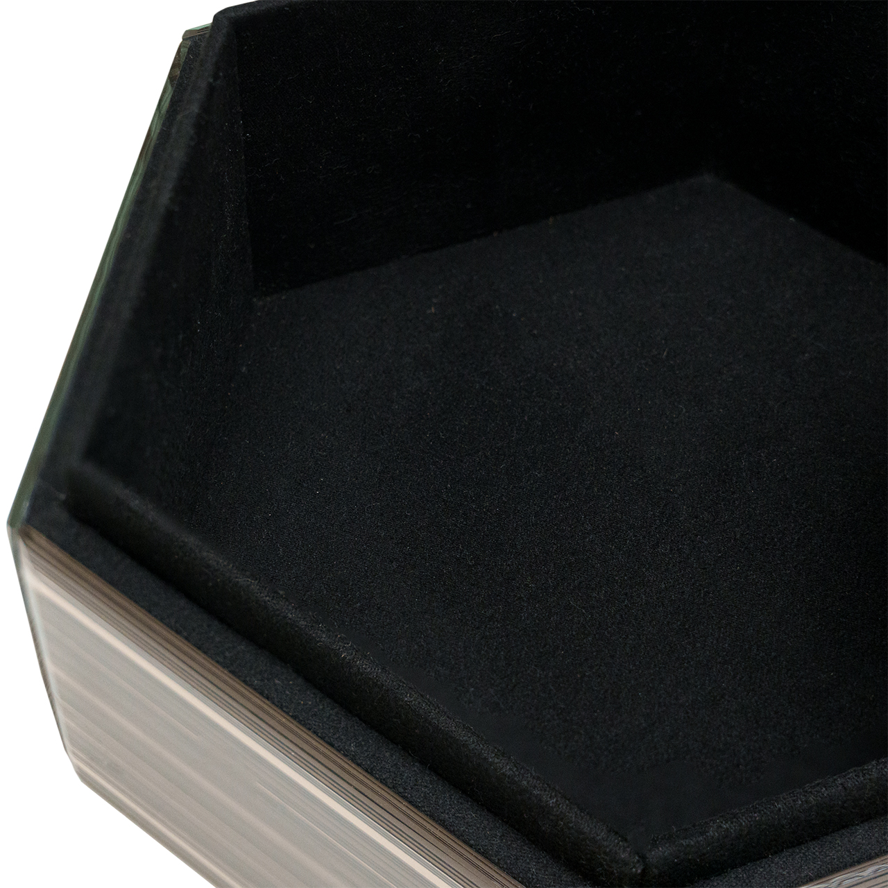 Delena Box 7