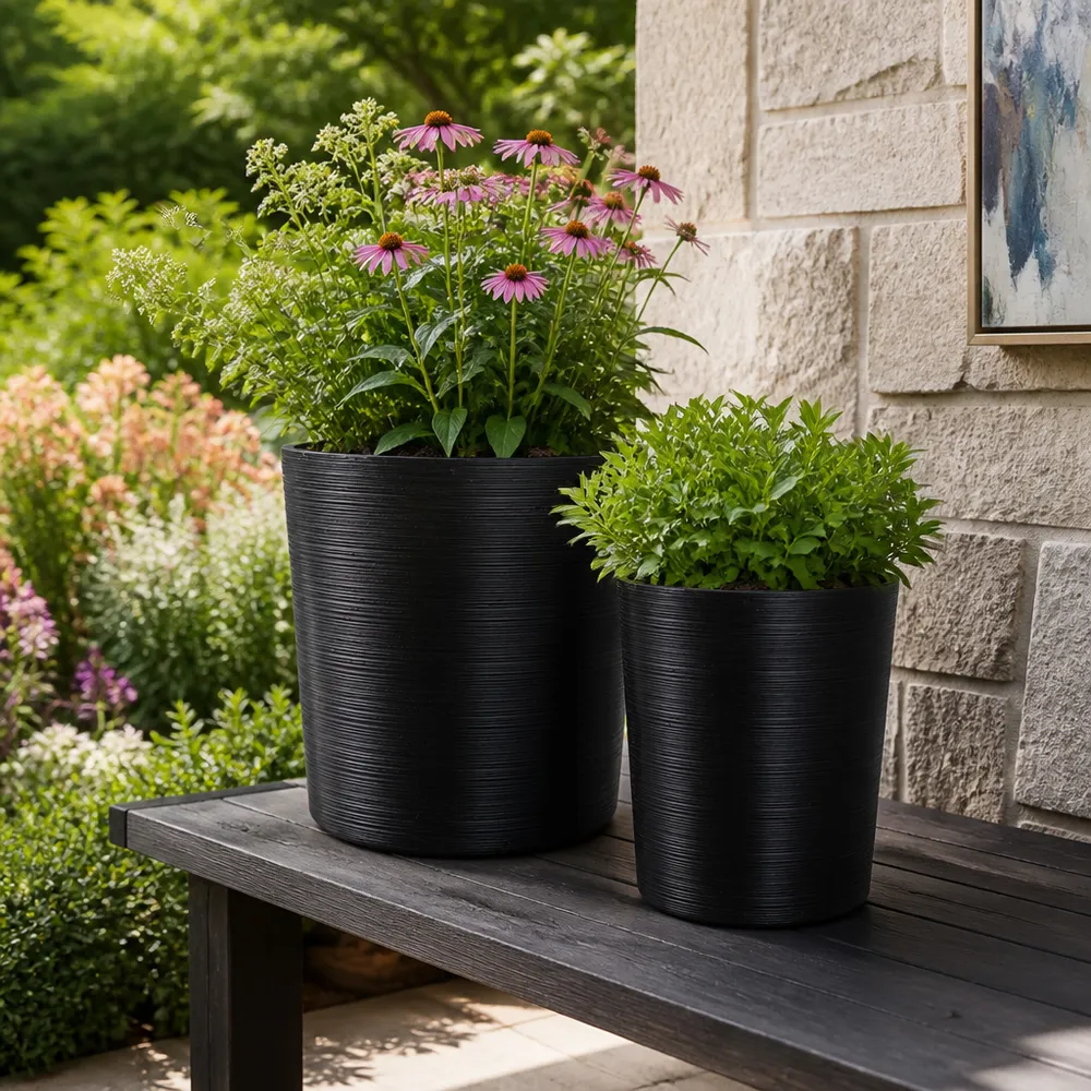 SKYEMOOR SET OF 2 BLACK PLANTER 21 (IN)