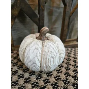 Betty Boop Pumpkin 5x5x4in 2
