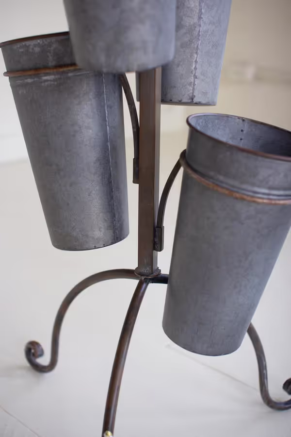 Metal French Pot Flower Tower