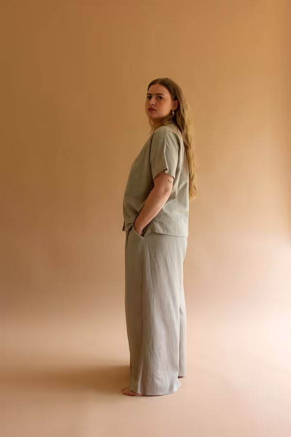 High-Neck Buttondown Short-Sleeve Blouse - Fog