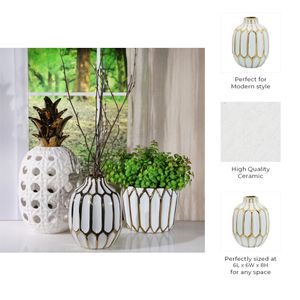 CALVINHAM WHITE VASE 8 (IN) 9