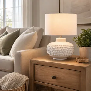 NASHLEY WHITE LAMP 21 (IN) 9