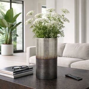 ARLOROSE SILVER GLASS VASE 13 (IN) 11