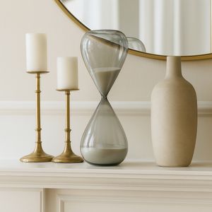 GRANTHAMMOOR GRAY HOURGLASS 17 (IN) 2
