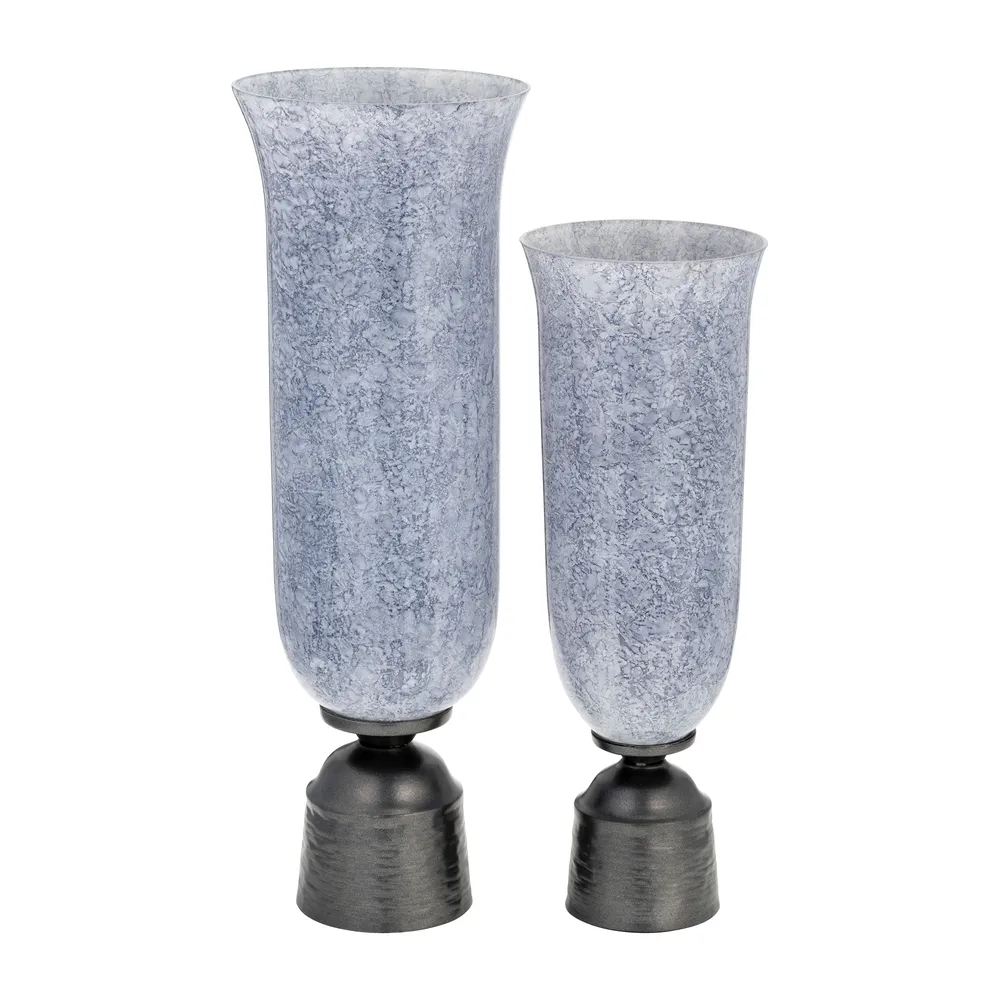 ELTONBROOK BLUE GLASS VASE 16 (IN)