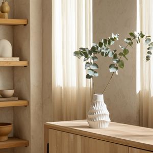 WELDONBEACH WHITE VASE 6 (IN) 11