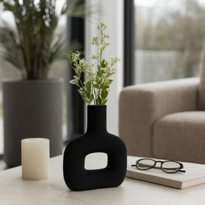 FELIXOAK BLACK VASE 8 (IN) 2