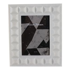 CASTONVALE WHITE FRAME 1 (IN) 1