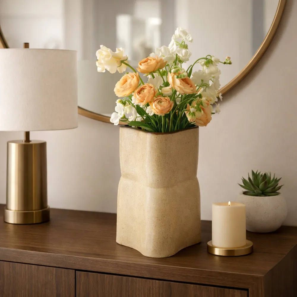 HARVEYWAY TAN VASE 12 (IN)
