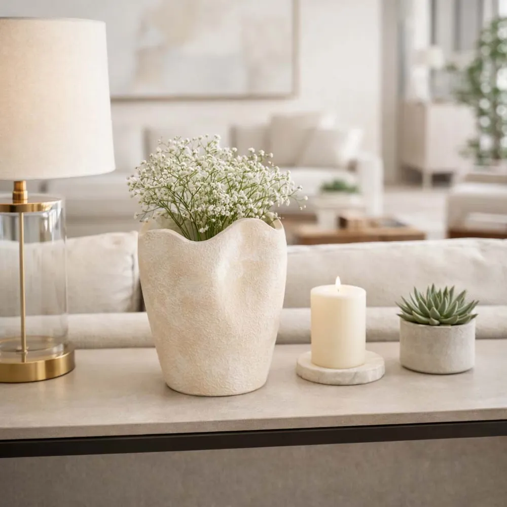 INGRIDSHAW IVORY VASE 10 (IN)
