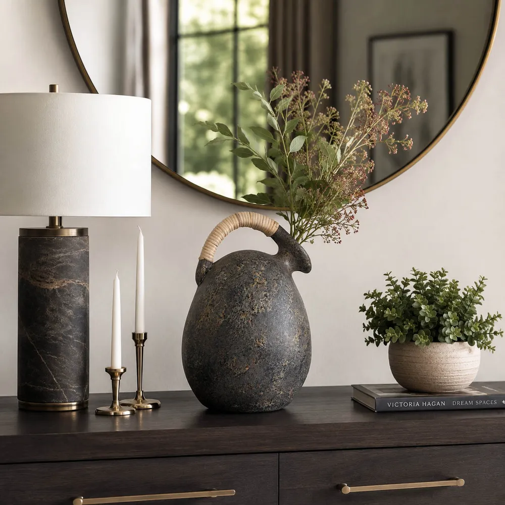 FINNCLIFF BLACK VASE 16 (IN)