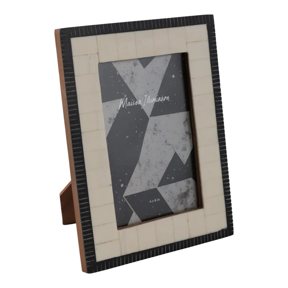 BRENTONSHAW IVORY FRAME 8 (IN)