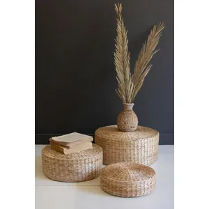 Set of 3 Tabletop Seagrass Risers 1