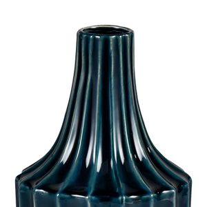 Virginia Vase 4