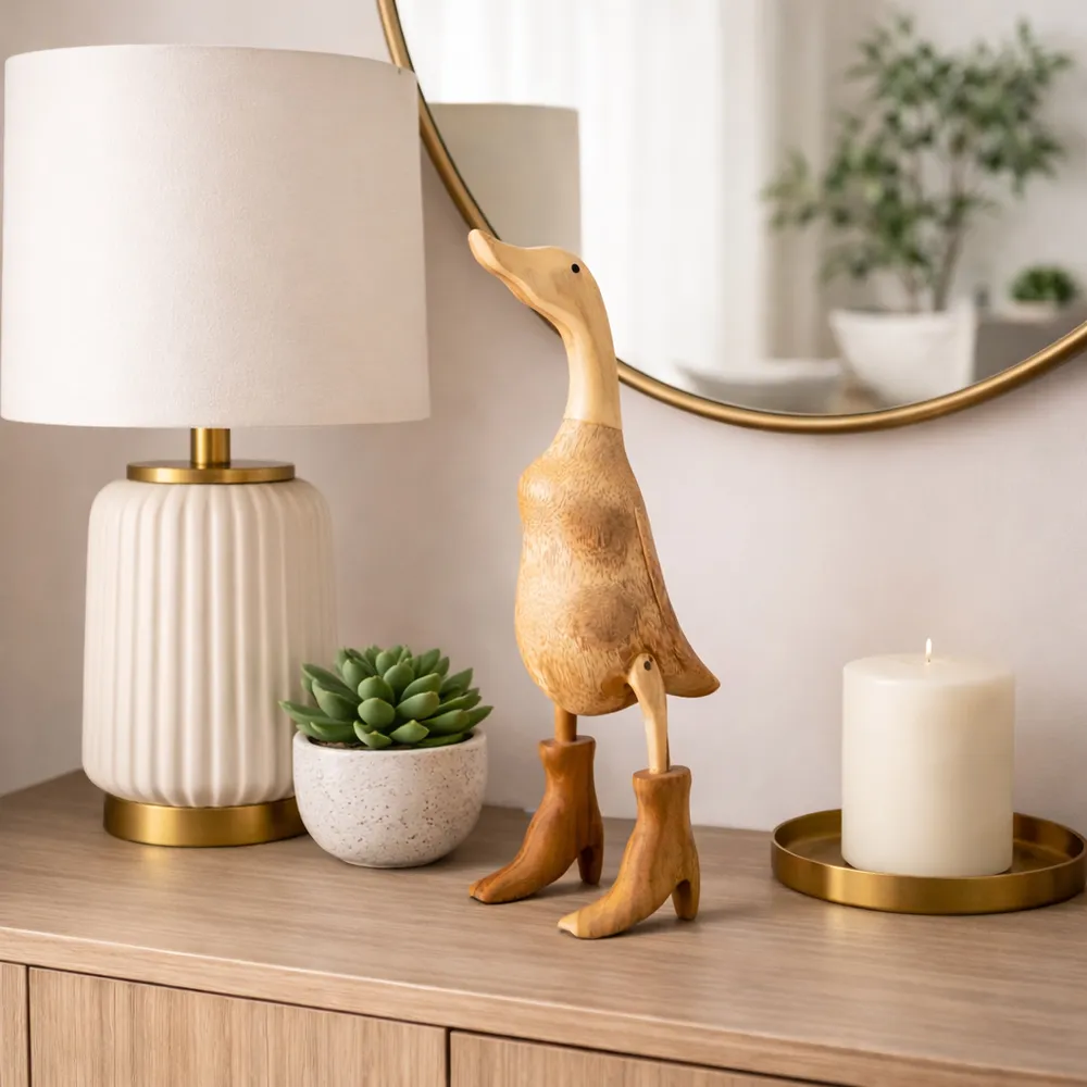 NEWTONVIEW BROWN DECOR 21 (IN)