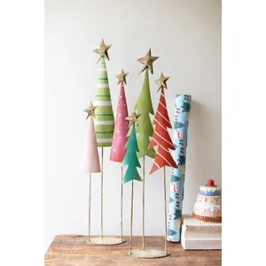 Set of 2 Painted Metal Christmas Tree Trios 4