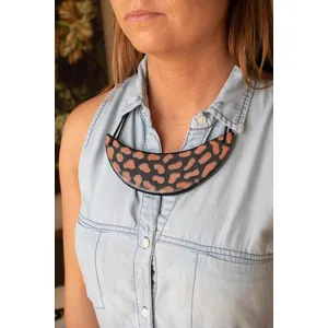 Clay Lenca Bibb Necklace \ Orange 4