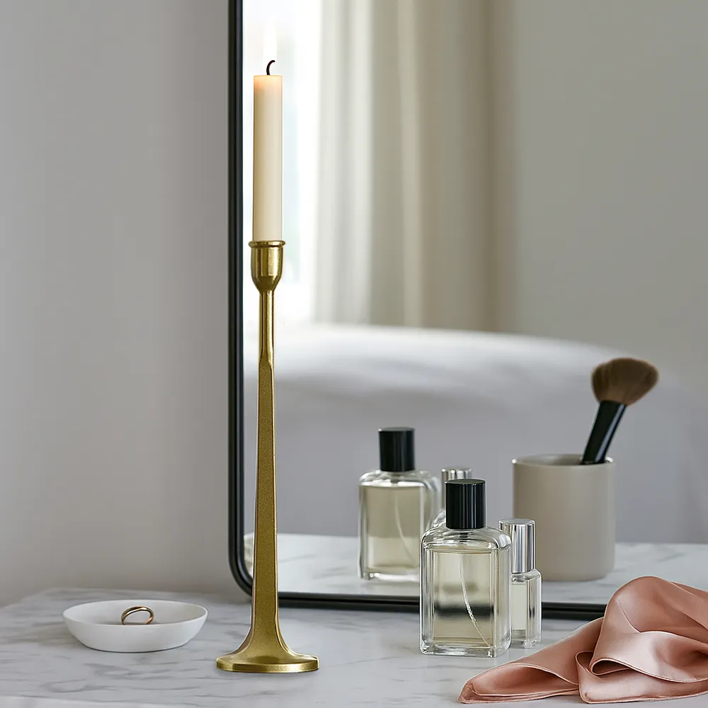 DALELEY GOLD CANDLE HOLDER 17 (IN)