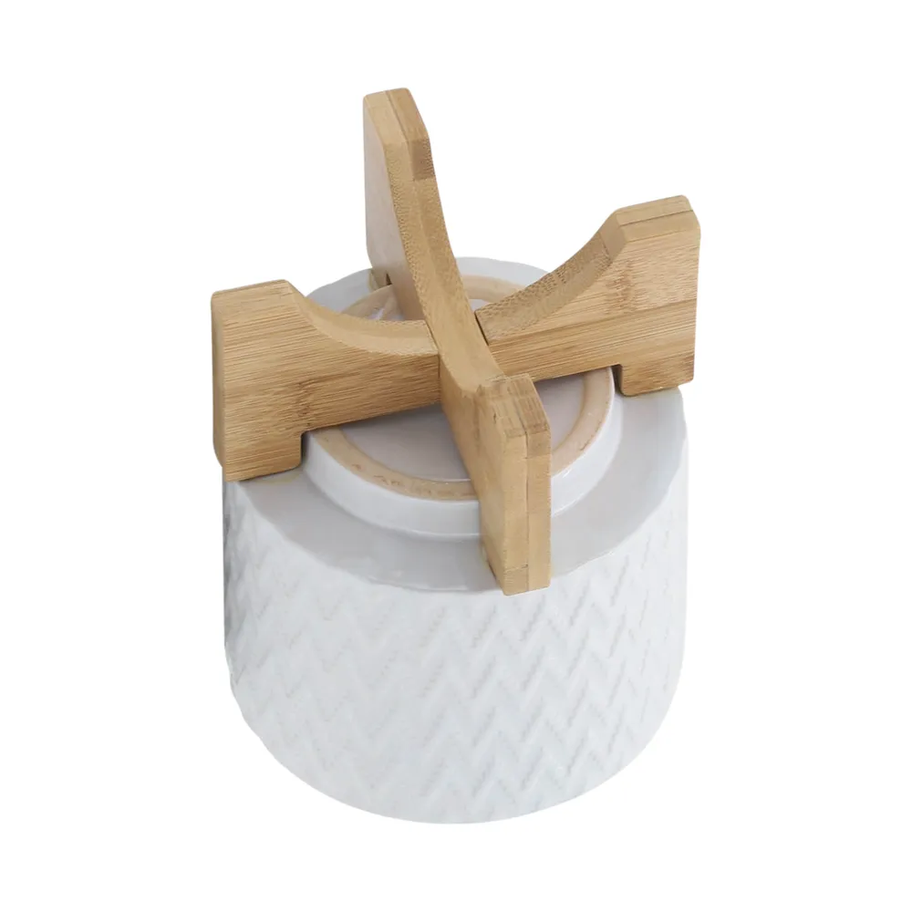 DOYLETON WHITE PLANTER 8 (IN)