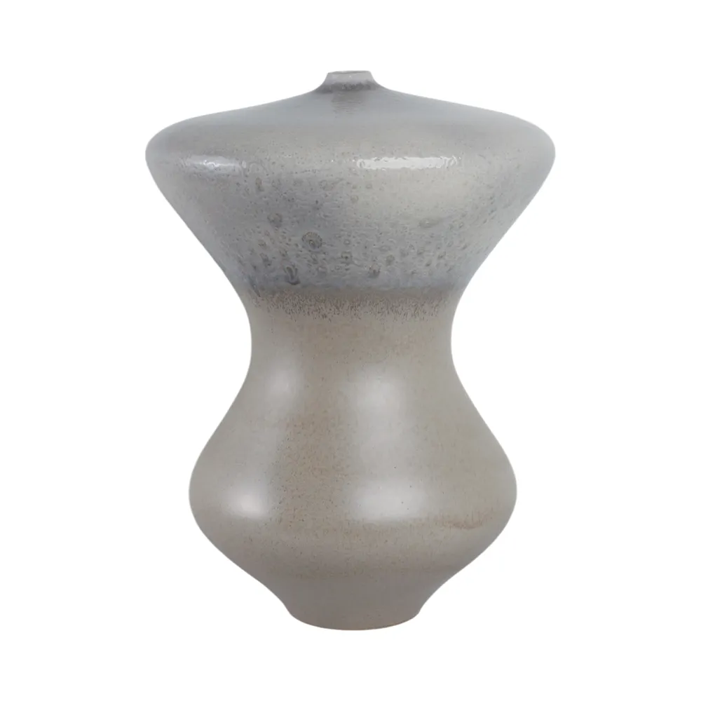 HELENALAKE IVORY VASE 23 (IN)