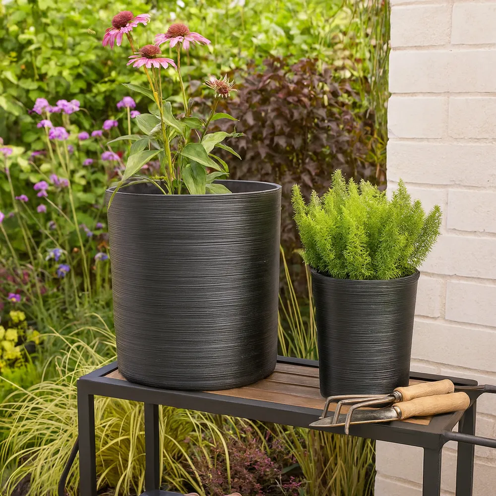 SKYEMOOR SET OF 2 BLACK PLANTER 21 (IN)