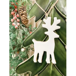 Wooden Hanging Reindeer w/ White Enamel 4.25x6in 1