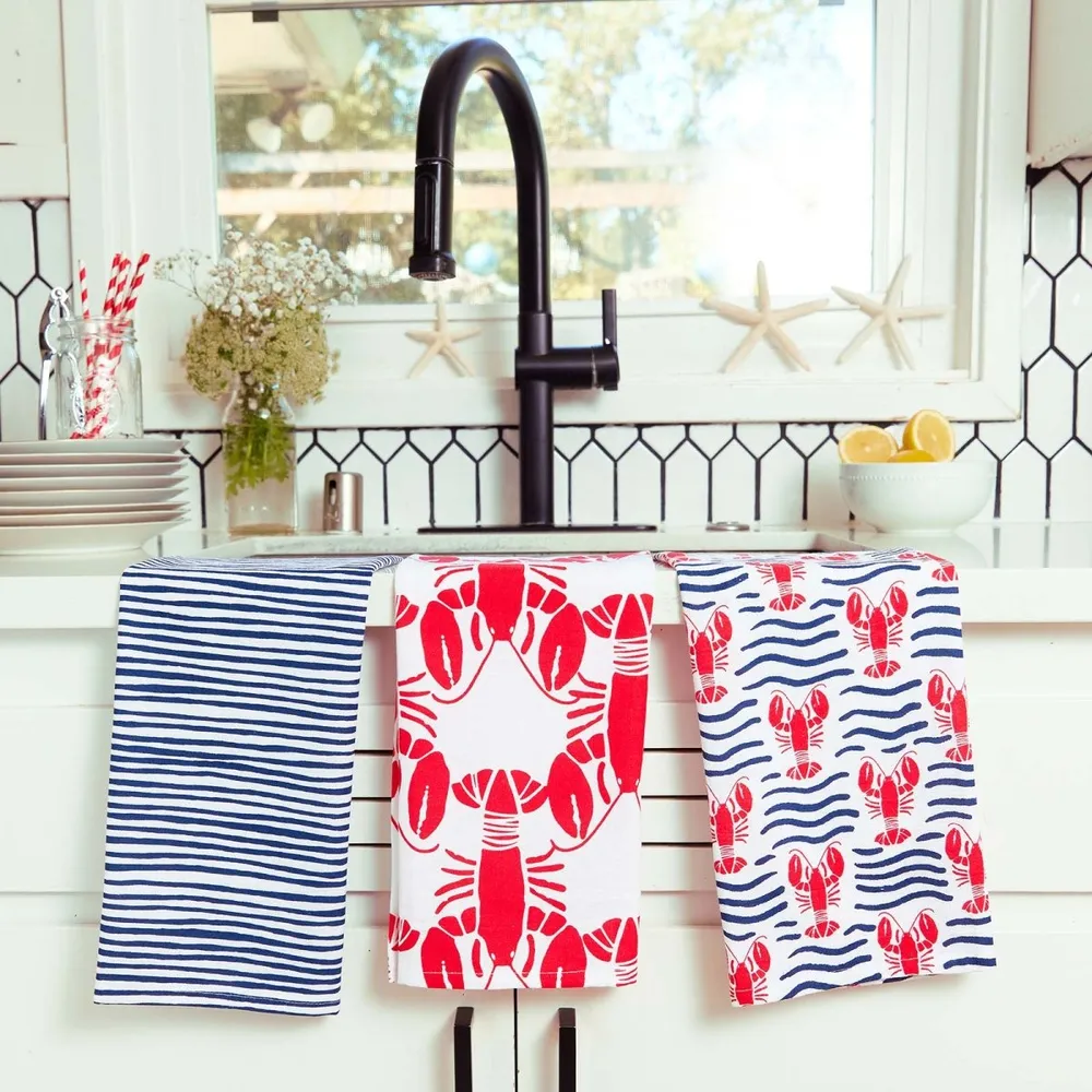 Lobster Waves Cotton Kitchen Towels (Set of 3)