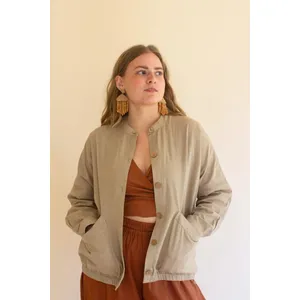 Lightweight Button-Front Bomber Jacket with Front Pockets / Oatmeal 4