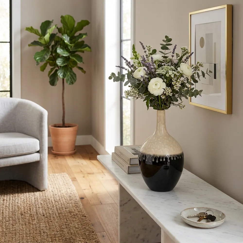 CARSONHAVEN WHITE VASE 14 (IN)