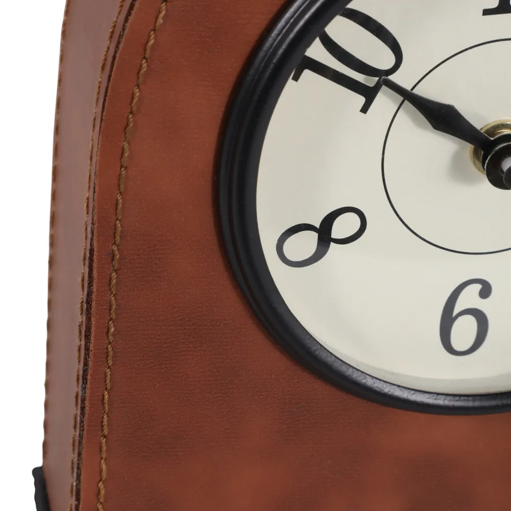FABIANROSE BROWN CLOCK 9 (IN)